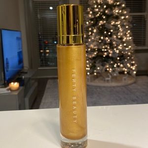 🎄Fenty trophy wife